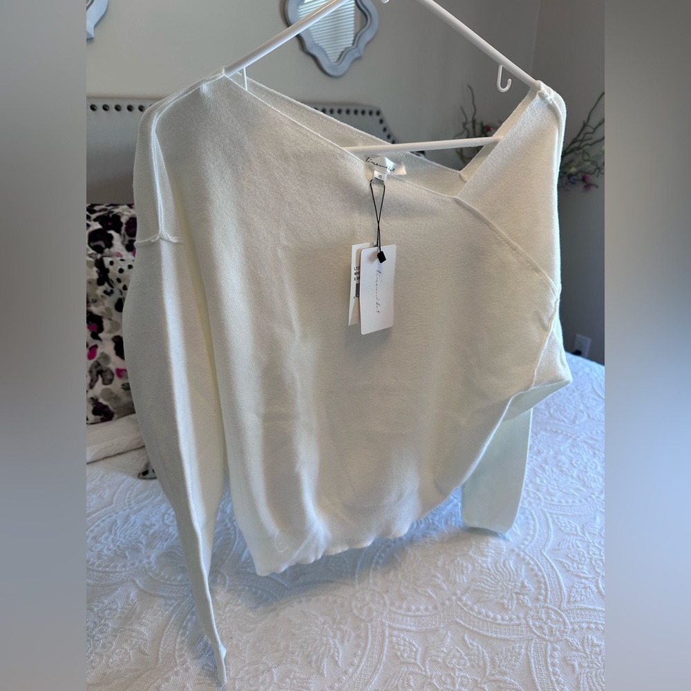NWT Line & Dot Favorite Geometric Neck Sweater Size XS - Picture 4 of 7